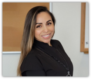 Headshot of Carolina Zamora-Rocha smiling for the camera